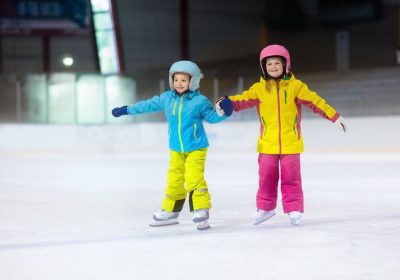 Choosing the Right Skating Class: A Guide for Parents in Dubai